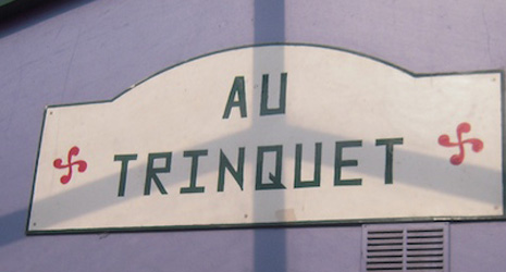 Au Trinquet