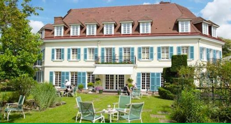 Chateau de Montreuil